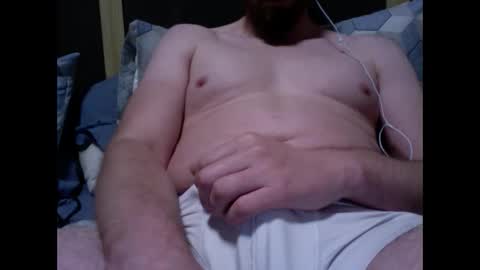 Snapshot of _maverick1985_ chatting on December 7, 11:34 pm _maverick1985_ online show from December 7, 11:34 pm