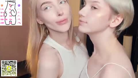Elva and Kate  online show from June 28, 7:14 am