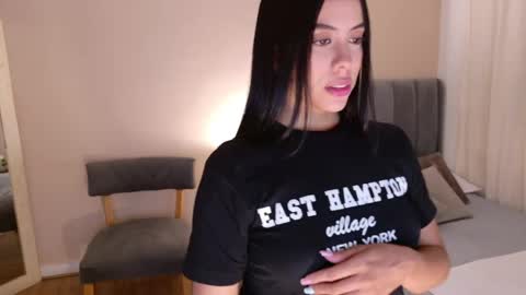 Megan online show from June 1, 12:07 pm