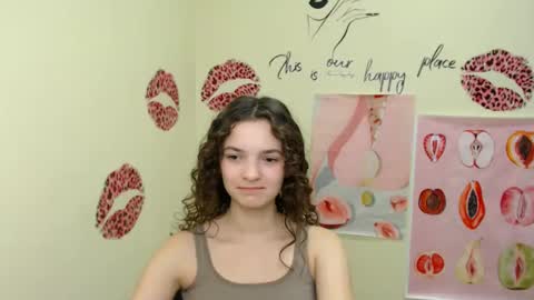 Susie online show from December 14, 1:16 pm