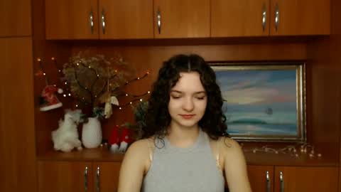 Susie online show from December 21, 7:24 am