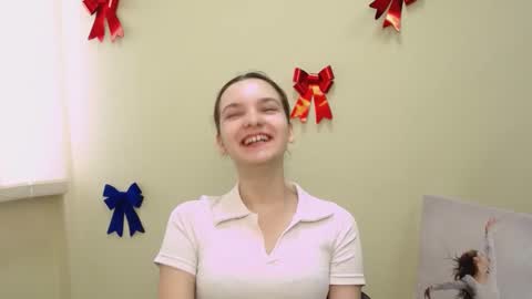 Susie online show from February 5, 10:19 am