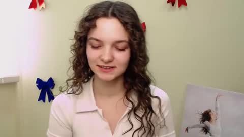 Susie online show from February 19, 10:45 am