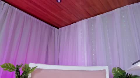 Snapshot of _mia_sweett1 chatting on November 12, 11:14 pm mia online show from November 12, 11:14 pm