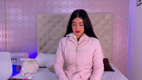 Mia Monroe online show from January 17, 3:00 am