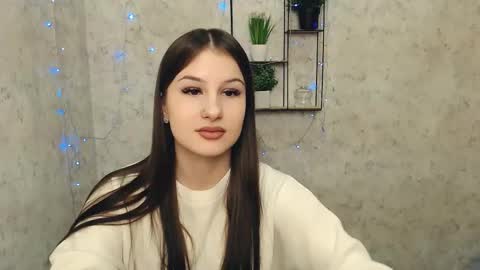 Snapshot of _miaangel_ chatting on February 26, 3:41 pm Mia online show from February 26, 3:41 pm
