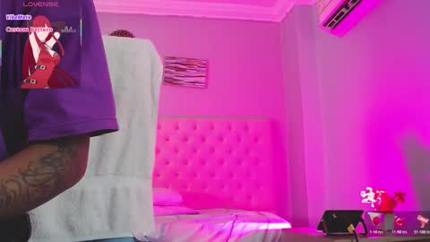 Snapshot of _miia_sweet chatting on November 1, 11:23 am Paula online show from November 1, 11:23 am