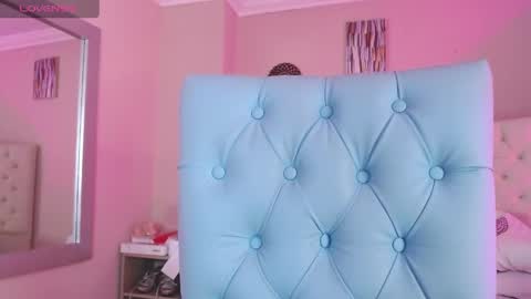 Paula online show from May 1, 11:37 am