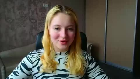 Melanie online show from February 26, 10:47 am