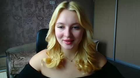 Melanie online show from March 31, 11:32 am