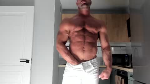 Snapshot of _miles19 chatting on July 26, 9:49 am _miles19 online show from July 26, 9:49 am