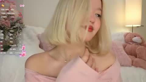 Kim online show from July 31, 5:18 am