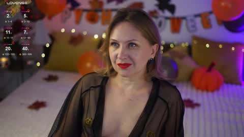 Snapshot of _million_dollarsmile chatting on October 25, 10:23 am _million_dollarsmile online show from October 25, 10:23 am