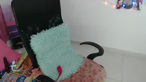 _mindy_moon online show from February 12, 12:00 pm