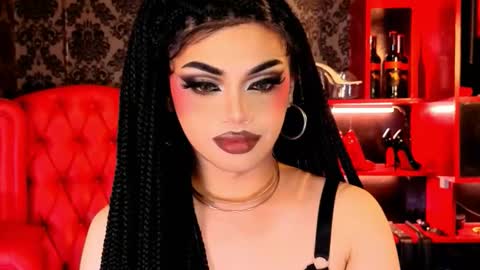 Raven Strauss online show from March 1, 5:15 pm