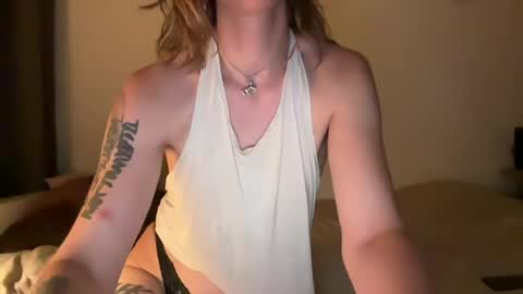 _miomio online show from June 24, 10:31 pm