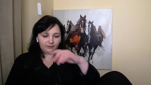 Miranda online show from February 28, 2:42 pm