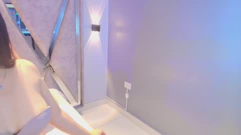 _mishell22 online show from March 4, 2:56 pm