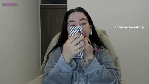 _miss_coco_ online show from January 18, 11:21 am