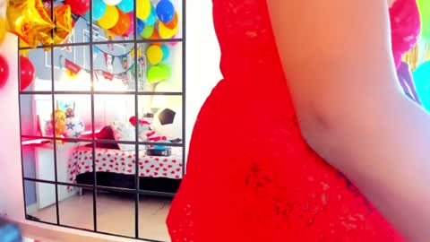 Snapshot of _miss_khaleesi_ chatting on June 23, 5:22 pm _miss_khaleesi_ online show from June 23, 5:22 pm
