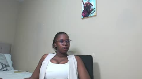 Snapshot of _miss_khaleesi_ chatting on July 27, 2:02 pm _miss_khaleesi_ online show from July 27, 2:02 pm