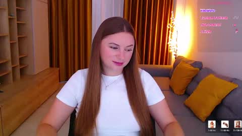 Snapshot of _miss_mia chatting on June 10, 6:12 am Mia online show from June 10, 6:12 am