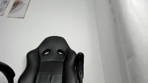 _molly_rosse_ online show from June 27, 11:59 am