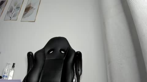 _molly_rosse_ online show from July 9, 11:58 am