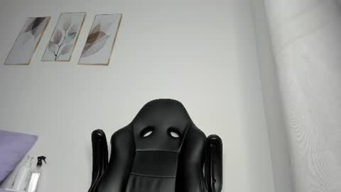 _molly_rosse_ online show from July 23, 11:52 am