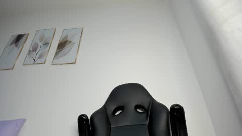 _molly_rosse_ online show from July 30, 11:53 am
