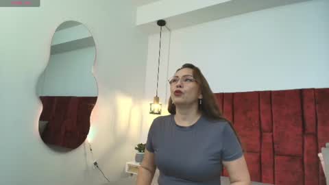 _monaliza_ online show from July 21, 12:29 pm