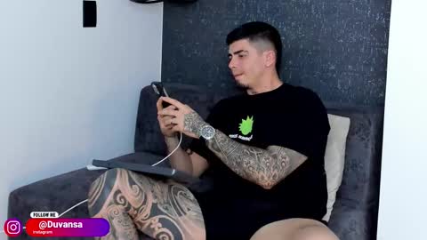 Snapshot of _mrcock_ chatting on September 17, 11:39 pm _mrcock_ online show from September 17, 11:39 pm