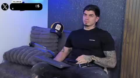 _mrcock_ online show from June 9, 4:46 am