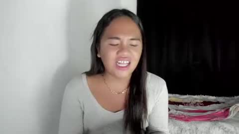 Angel online show from April 25, 1:52 pm