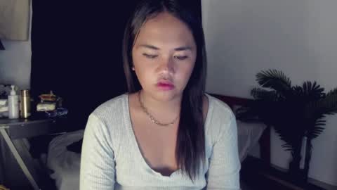 Snapshot of _mslibaylibay_ chatting on June 19, 5:12 am Angel online show from June 19, 5:12 am