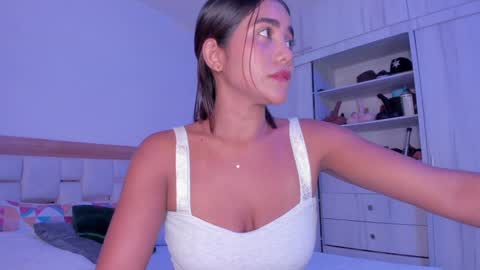 Snapshot of _natasha18_ chatting on January 22, 7:13 pm Natasha online show from January 22, 7:13 pm