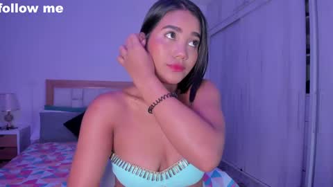 Snapshot of _natasha18_ chatting on February 25, 11:41 am Natasha online show from February 25, 11:41 am