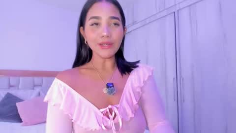 Snapshot of _natasha18_ chatting on September 9, 12:05 pm Natasha online show from September 9, 12:05 pm