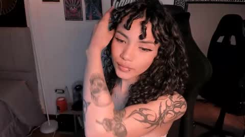 Nati - Independ model online show from October 10, 4:00 am