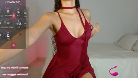 _nayade_ online show from February 13, 12:39 am