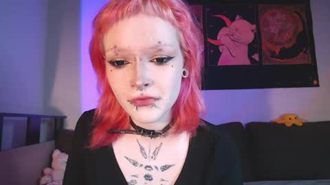 Nicole online show from June 7, 10:46 pm
