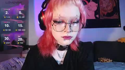 Nicole online show from June 12, 12:31 am
