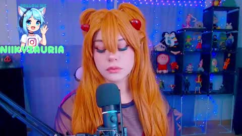 Snapshot of _niiky chatting on November 12, 11:10 am niiky online show from November 12, 11:10 am