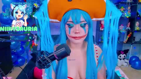 Snapshot of _niiky chatting on December 5, 11:19 am niiky online show from December 5, 11:19 am