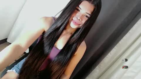 _odette22 online show from March 7, 5:37 am