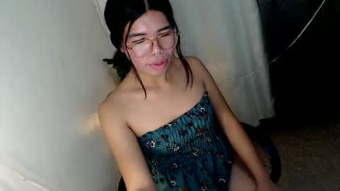 _odette22 online show from May 22, 6:02 pm