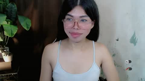 _odette22 online show from July 6, 4:09 pm