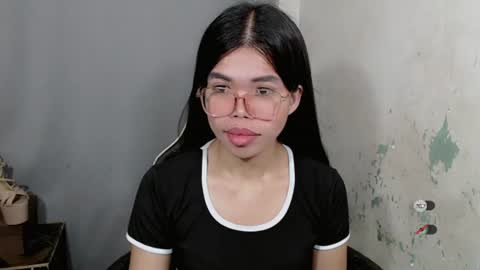 _odette22 online show from July 28, 5:14 am