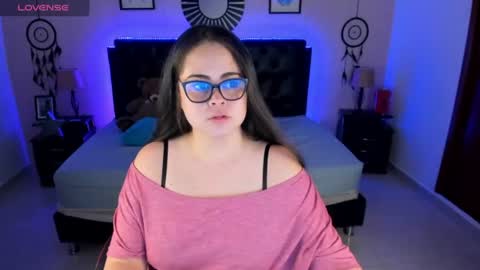 Olivia jones online show from July 8, 11:58 am