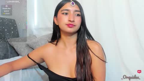 Snapshot of _orquidea_ chatting on November 13, 1:32 pm Orquidea online show from November 13, 1:32 pm